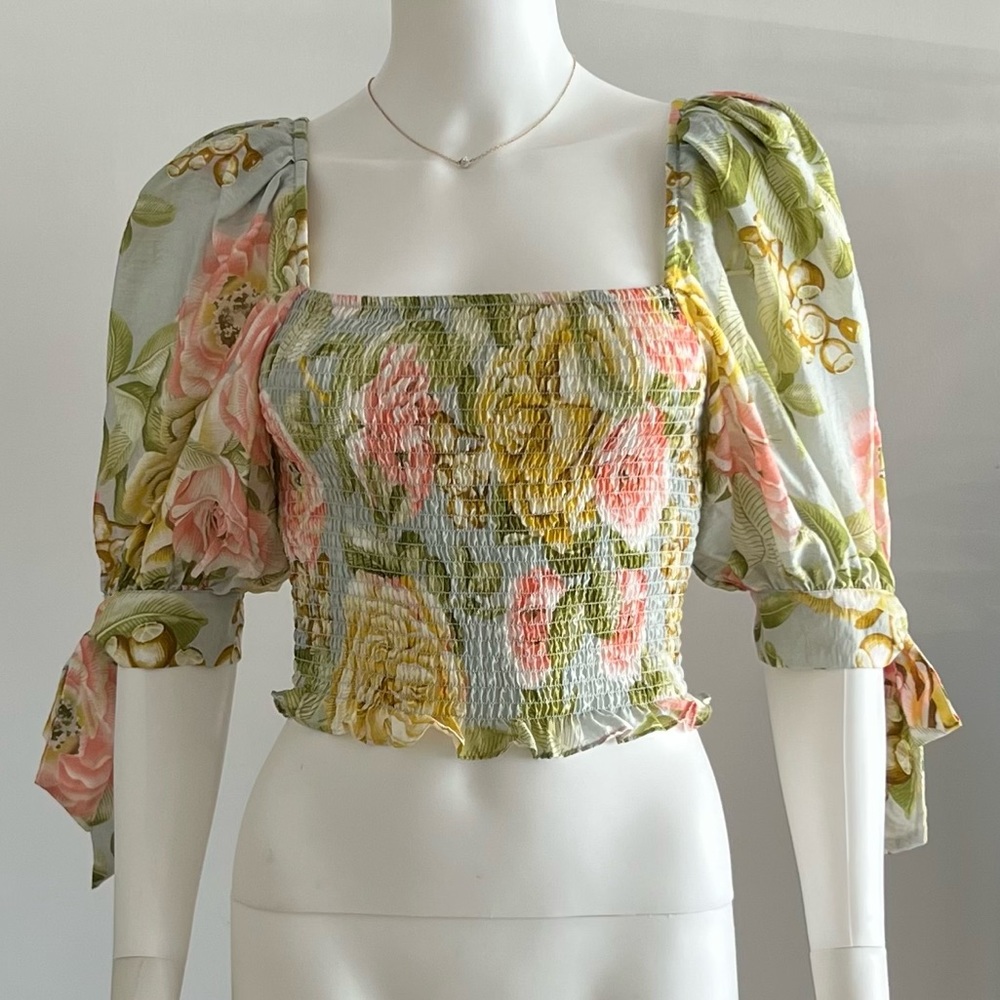 Express puff sleeve flower print top, size XS